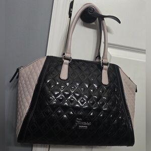 Guess Black and Light Purple Quilted Women's Bag - EUC